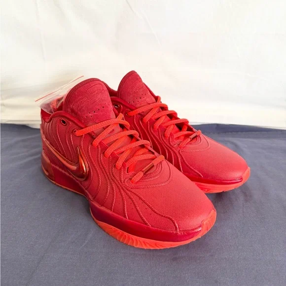 Nike LeBron 21 Triple Red James Gang size 9.5 BRAND NEW MEN’S BASKETBALL SHOES - Picture 2 of 8